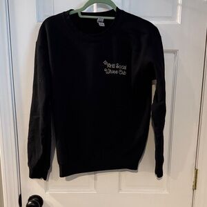 Gildan Black Crewneck Sweater